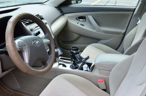 2011 Toyota Camry LE Sedan 4-Door 2.5L, image 5
