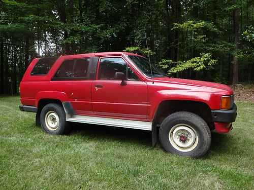 1987 toyota 4runner dlx sport utility 2-door 2.4l