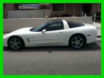 2001 chevy corvette 5.7l v8 16v manual rwd coupe premium bose leather cd white