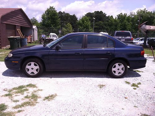 2001 chevrolet malibu base sedan 4-door 3.1l