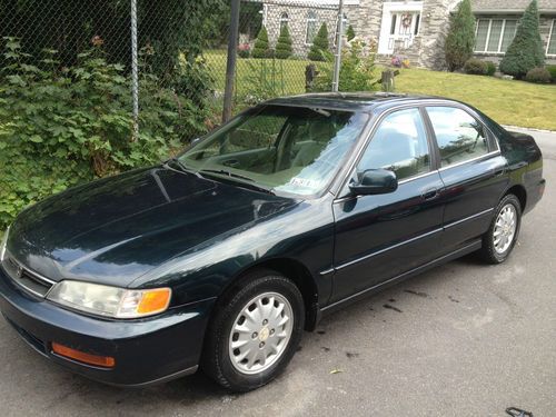 1996 honda accord ex sedan 4-door 2.2l