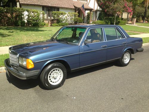 Amazing  rust free 1984 mbz 300d