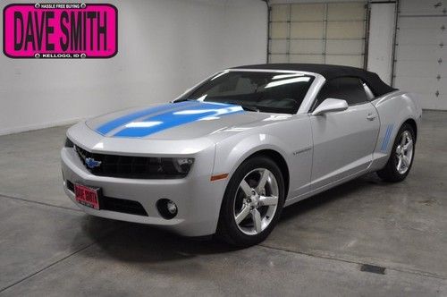 2011 silver convertible auto heated leather bluetooth onstar!!! only 14k mi!!!!