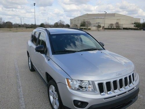2012 jeep compass latitude sport utility + voice activated system