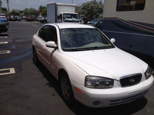 2001 hyundai elantra gls sedan 4-door 2.0l