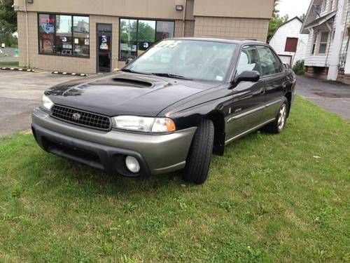 1999 subaru legacy 4dsd sus limited 169k miles very clean loaded