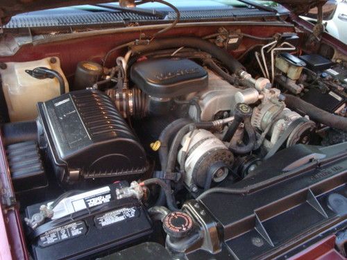 1999 GMC Suburban Sierra SLE 4dr Utility 4x4, US $3,250.00, image 14