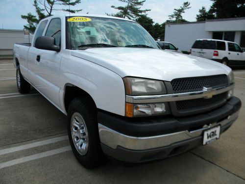 2005 chevrolet k1500 silverado  4x4 ext cab low low miles in va.