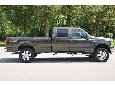 2005 ford f350 srw lariat diesel 4wd crew cab lifted 4x4 lwb clean carfax  f-250