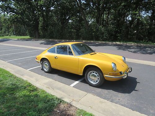 Porche 912