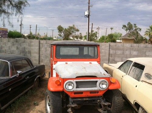 1972 Toyota FJ40 no rust, zero rust 2F/4spd  NO RESERVE, image 2