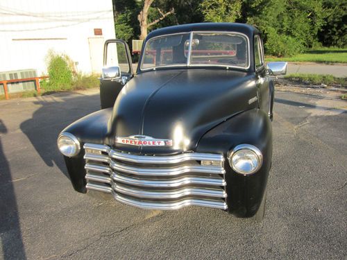 1948 chevy !/2 ton pickup, short bed, 5 window, street rod sharp!!