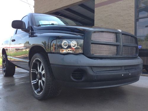 2005 dodge ram 1500 st standard cab pickup 2-door 3.7l