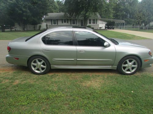 2004 infiniti i35 base sedan 4-door 3.5l