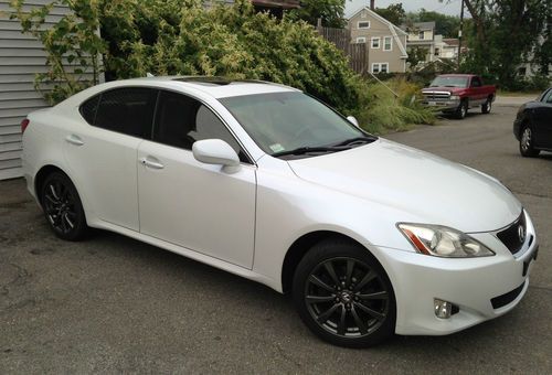 2007 lexus is 250 awd  white pearl w/paddle shifters. mint condition!