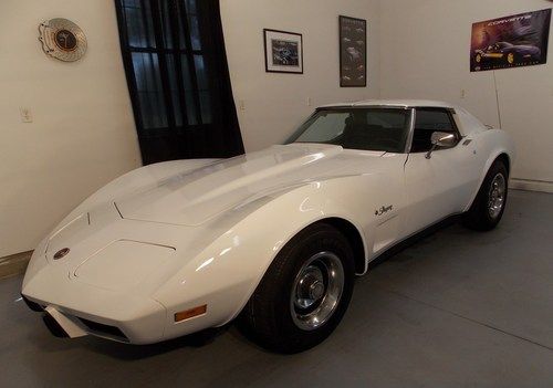 1975 corvette stingray #s match white/black deluxe leather "new paint" nice!