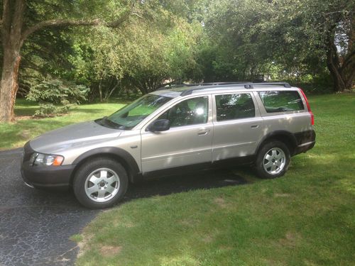 2002 volvo xc70 awd         117,000 miles