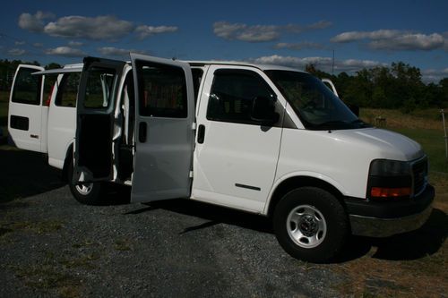 2003 GMC Savana Pro 3500 Cargo Van 7-Door 6.0L V8 Vortec 1 Ton Work Truck < Nice, US $5,000.00, image 6