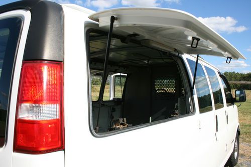 2003 GMC Savana Pro 3500 Cargo Van 7-Door 6.0L V8 Vortec 1 Ton Work Truck < Nice, US $5,000.00, image 11