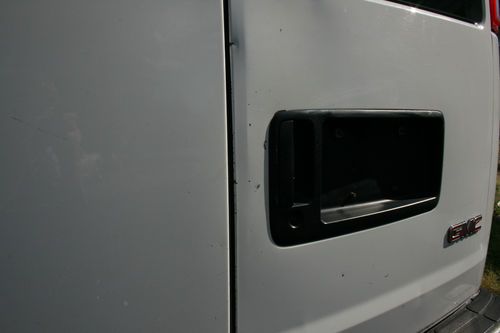 2003 GMC Savana Pro 3500 Cargo Van 7-Door 6.0L V8 Vortec 1 Ton Work Truck < Nice, US $5,000.00, image 16