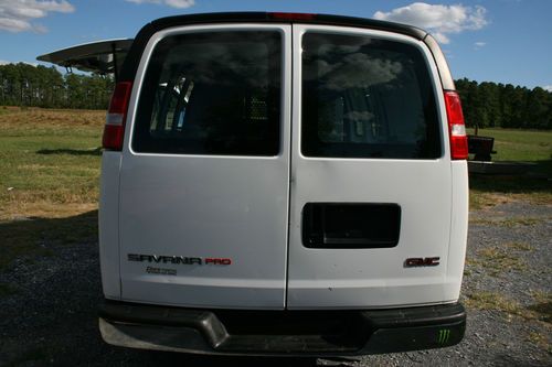 2003 GMC Savana Pro 3500 Cargo Van 7-Door 6.0L V8 Vortec 1 Ton Work Truck < Nice, US $5,000.00, image 18