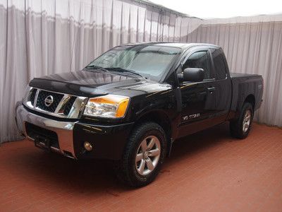 Clear carfax 4x4 pdc line x bed liner bed cover dealer inspected warranty clean