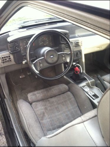 1988 Ford Mustang GT Hatchback 2-Door 5.0L, image 2
