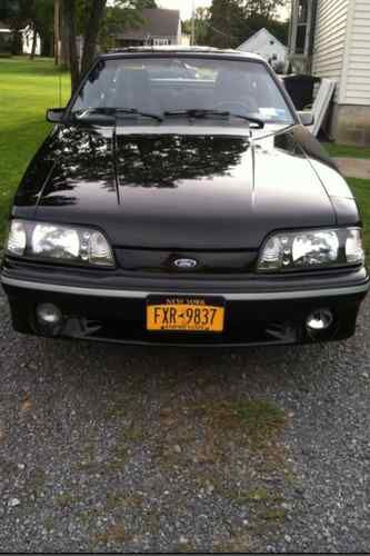 1988 Ford Mustang GT Hatchback 2-Door 5.0L, image 4
