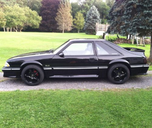 1988 Ford Mustang GT Hatchback 2-Door 5.0L, image 6