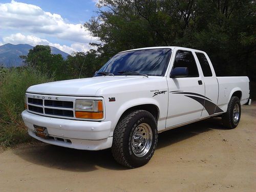 1996 dodge dakota sport extended cab pickup 2-door 3.9l