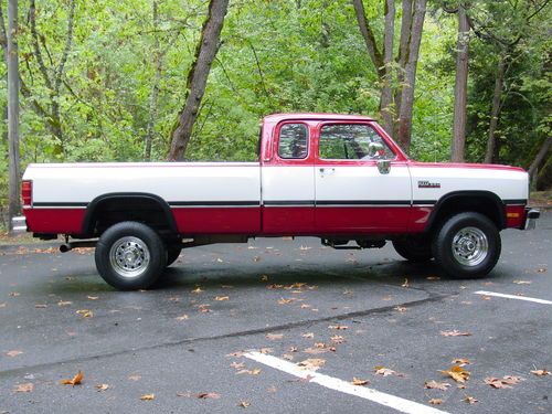 1992 dodge power ram 250 cummins 12 v turbo diesel 4x4 113k original miles!!