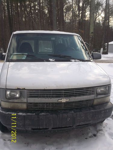 2000 chevrolet astro base standard cargo van 3-door 4.3l