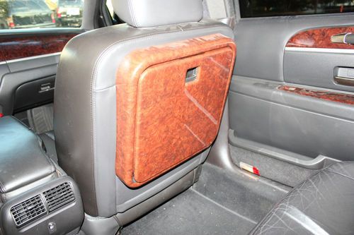 2010 Lincoln Town Car SEDAN Black Executive L Series Car Excellent Condition, image 13