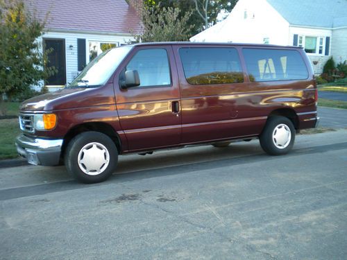 8 passenger wagon econoline