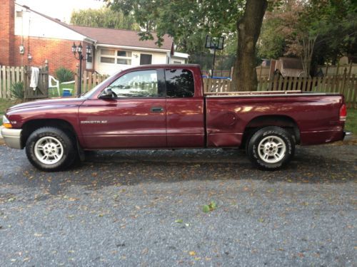 2000 dodge dakota base extended cab pickup 2-door 3.9l