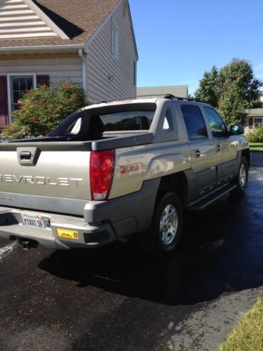 2002 chevrolet avalanche 1500 z71 crew cab pickup 4-door 5.3l