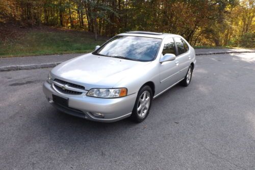 2001 Nissan Altima SE Sedan 4-Door 2.4L  NO RESERVE, image 3