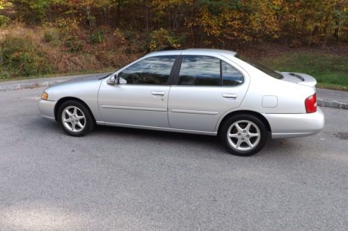 2001 Nissan Altima SE Sedan 4-Door 2.4L  NO RESERVE, image 4