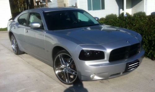 2010 dodge charger sxt custom- 22 dubs with only 50k*** leather***clean title***