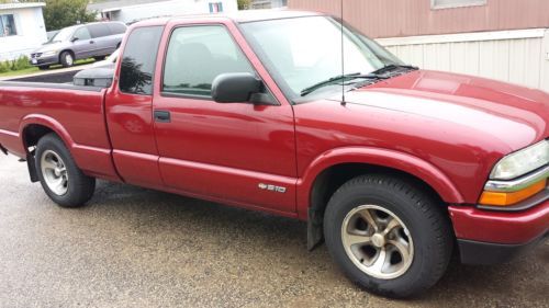 2003 chevrolet s10 ls extended cab pickup 3-door 4.3l