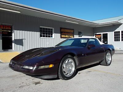 1993 chevrolet corvette convertible 6 speed rare color combo !!