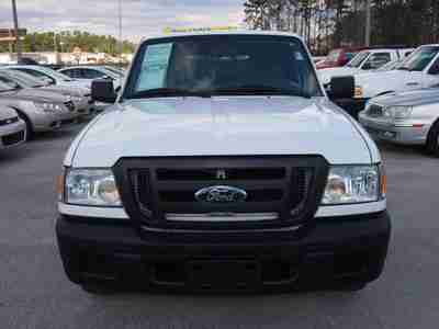 XL Truck 2.3L 2 Speakers AM/FM radio AM/FM Stereo Receiver w/Clock ABS brakes, image 2