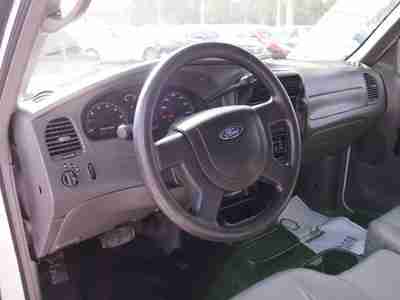 XL Truck 2.3L 2 Speakers AM/FM radio AM/FM Stereo Receiver w/Clock ABS brakes, image 8