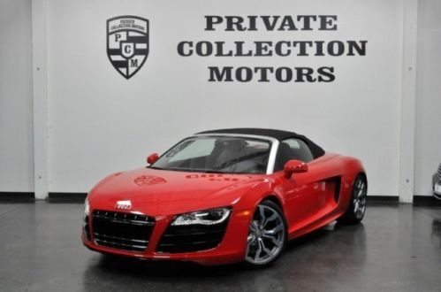 2012 audi r8 spyder rtronic *smells new *carbon fiber *