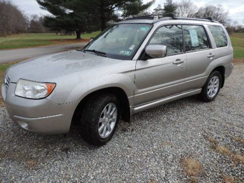 2006 subaru forester xs, no reserve, no accidents, looks and runs great