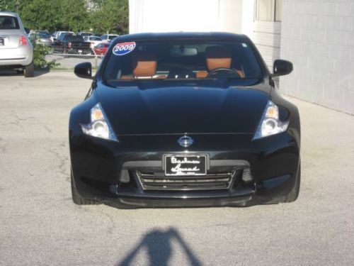 2009 nissan 370z base coupe 2-door 3.7l