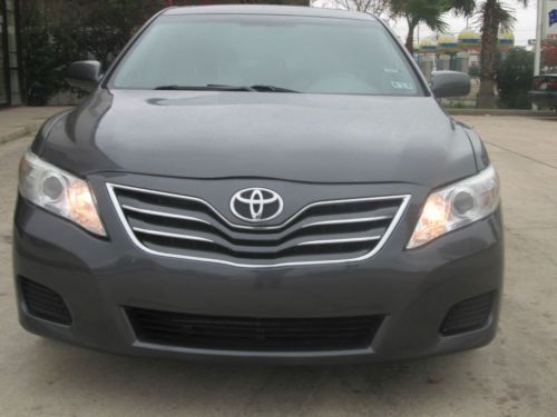 2011 toyota camry le sedan 4-door 2.5l