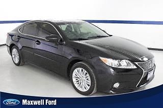 13 lexus es 350 sedan,  super clean, low miles, navigation, leather, sunroof!