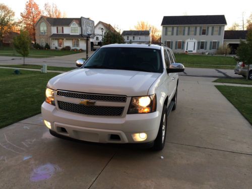 2007 chevrolet tahoe ltz white 5.3l dvd tow pkg bose sound system 4x4 moonroof