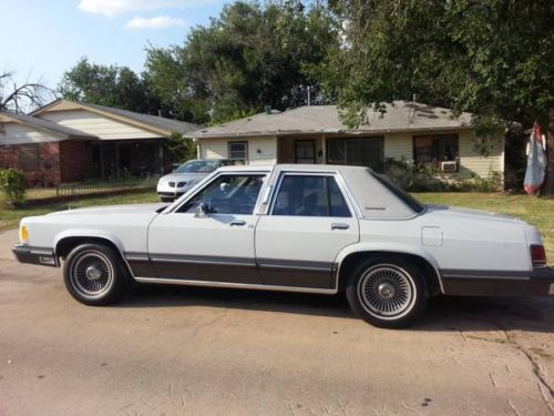 Fresh 1988 mercury grand marquis ls 5.0l with flow master duel dumps